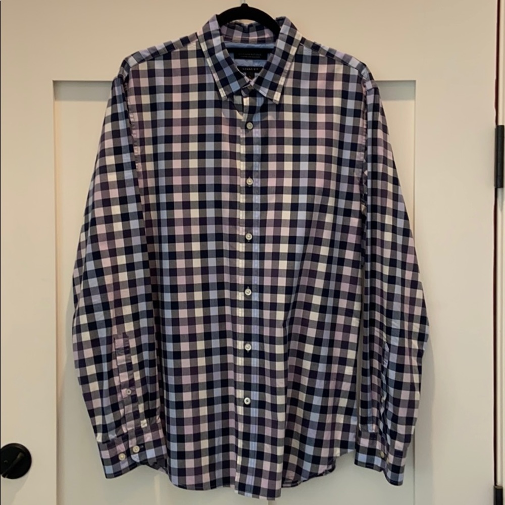 Banana Republic Men’s Grant Fit Casual Dress Shirt